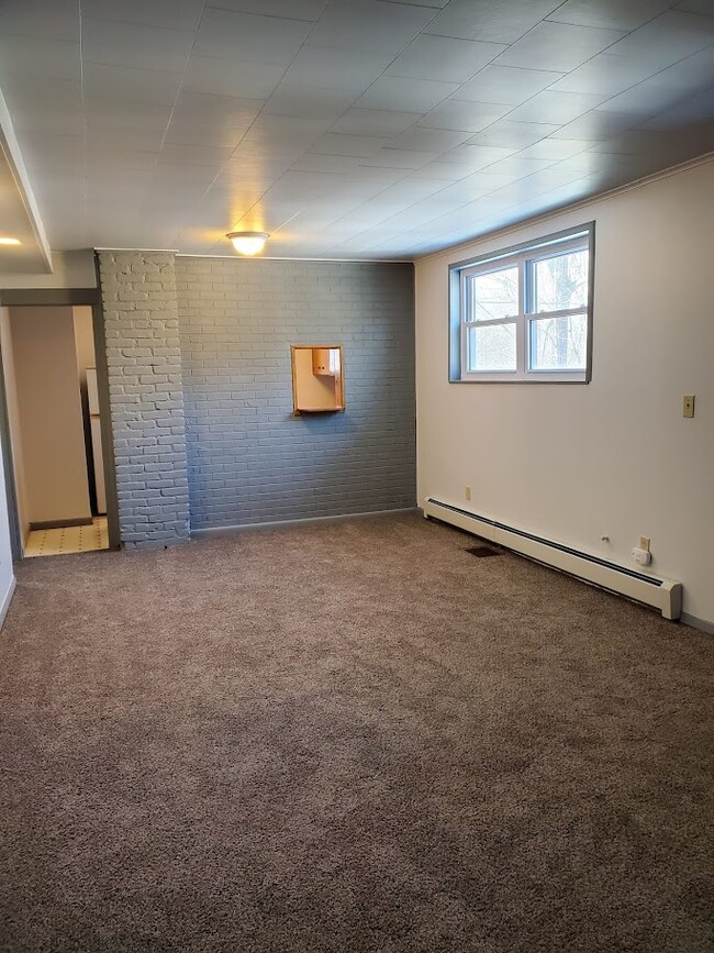 Building Photo - 508 Baldwin St