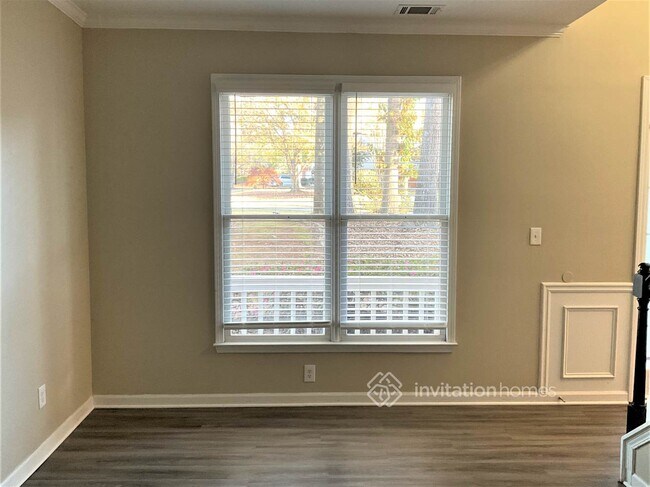 Building Photo - 3224 Belford Dr