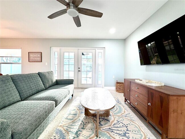 Foto del edificio - 10133 4th St E