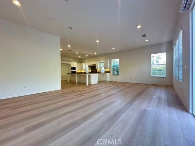 Foto del edificio - 803 E Manresa Dr