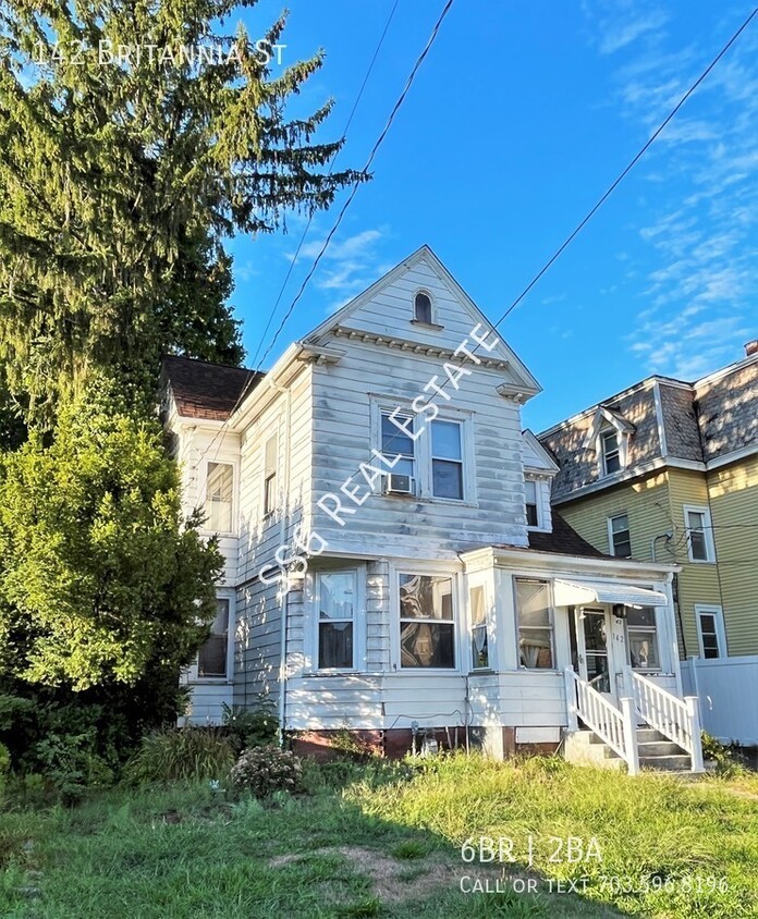 Foto principal - Large 6 bedroom single family house in qui...