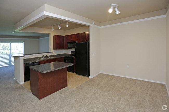 One Bedroom - Kitchen & Dining Area - Arrive Watertower