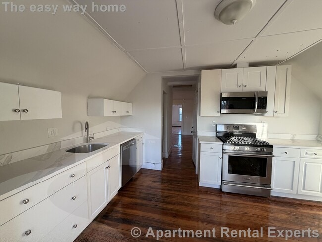 Foto del edificio - 94 Morrison Ave