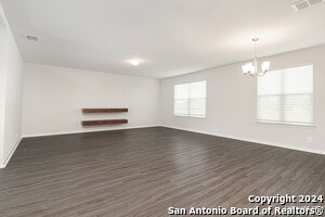 Foto del edificio - 2611 Barbwire Wy