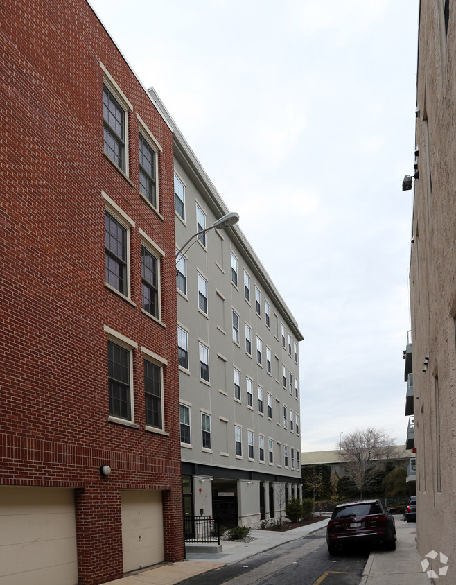 Building Photo - Papermill Lofts