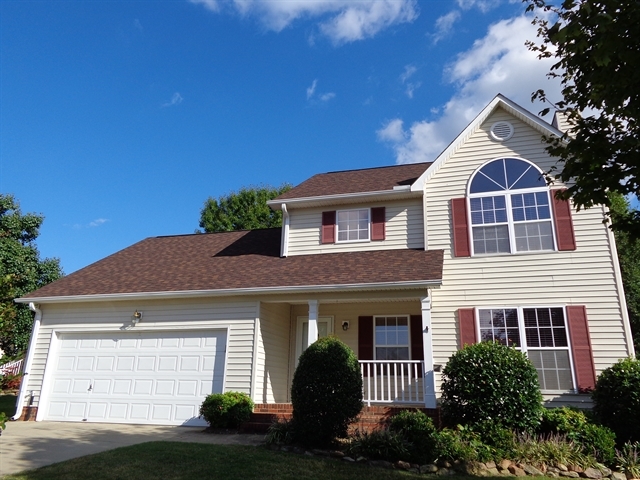 Primary Photo - 208 Riesling Way