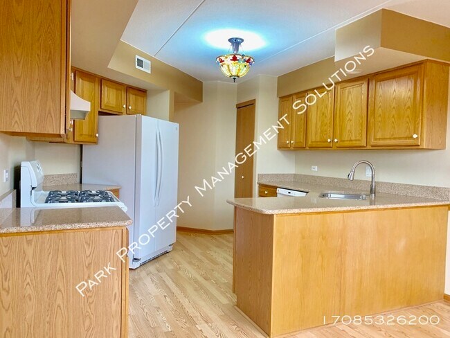 Orland Park - 2 Bedroom Condo - Condo for Rent in Orland Park, IL