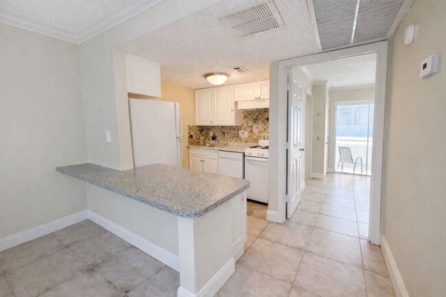 Photo - 125 Water Front Way Apartment