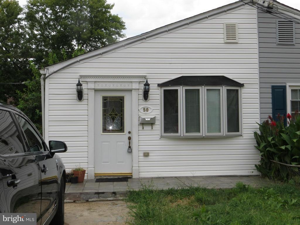 Foto principal - 50 E Reed Ave