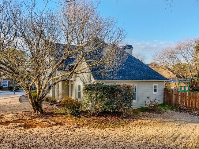 Photo - 3890 Cherry Ridge Walk House