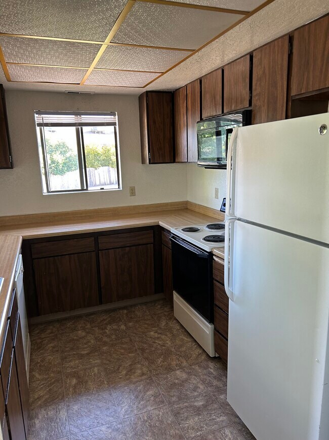 Foto del edificio - 1191 Brandon Ct