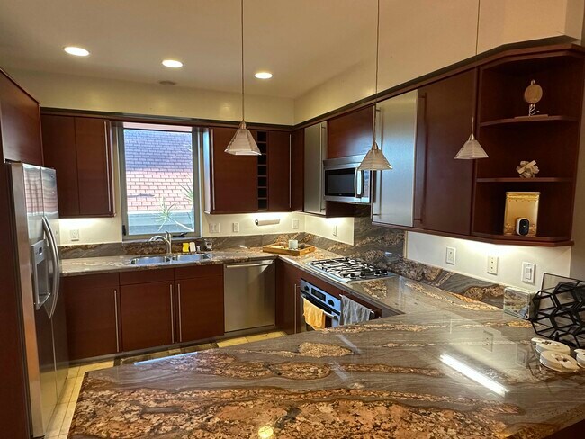 Cocina - 1490 Essex St