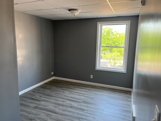 Foto del edificio - 505 E 3rd St