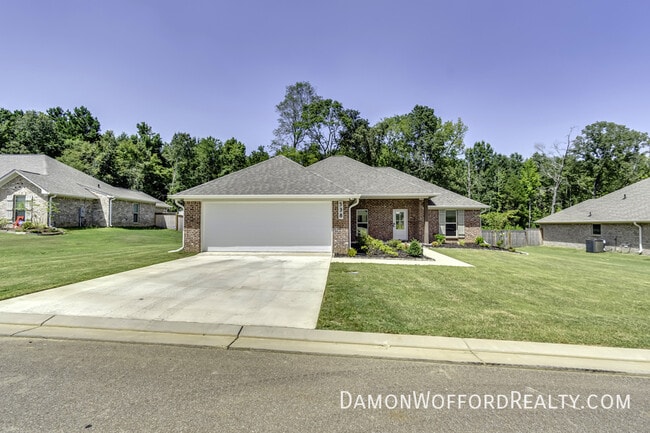 Photo - 538 Patrick Farms Dr- House