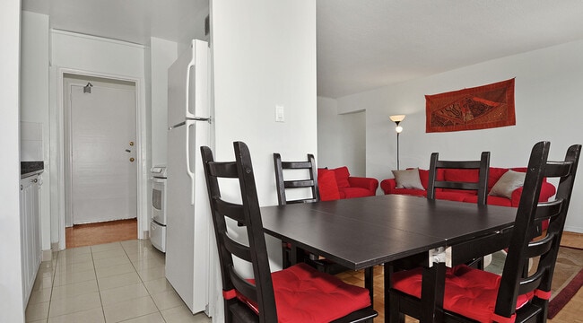 Photo du bâtiment - Central Park Place (B)