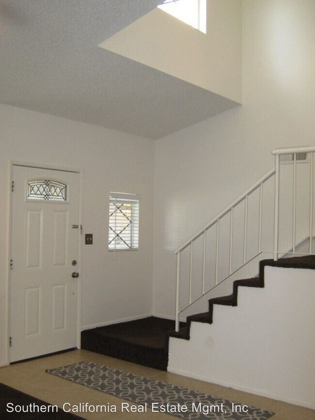 Building Photo - 27924 Palmetto Ridge Dr
