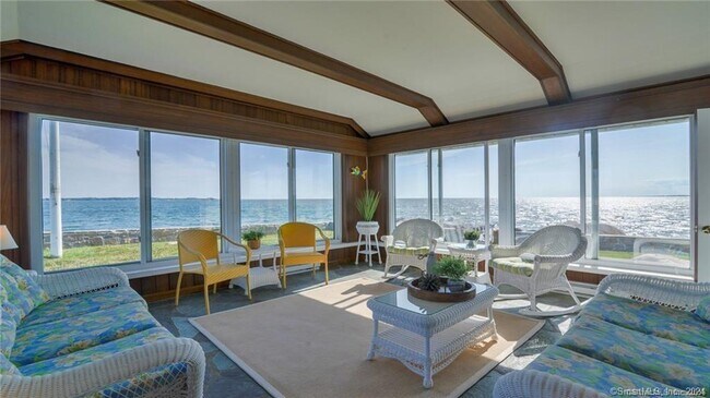 Foto del edificio - 10 Weston Rd