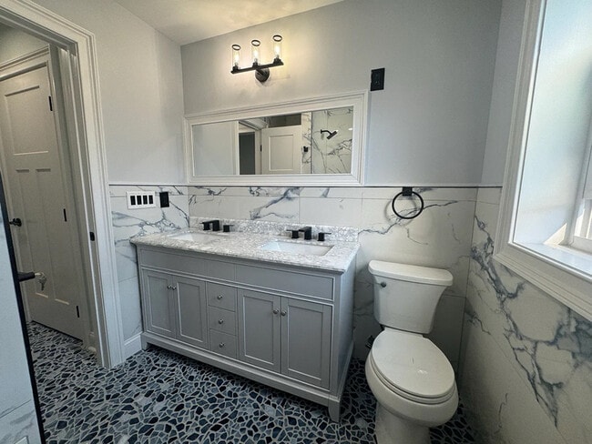 Building Photo - 436 Grier Ave