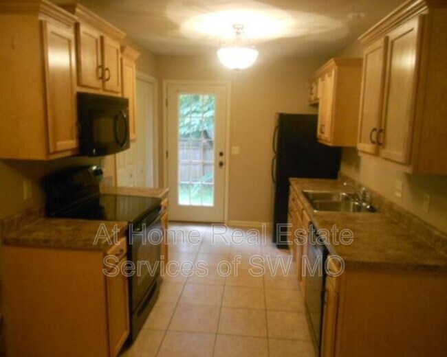 Foto del edificio - 415 W Portland St