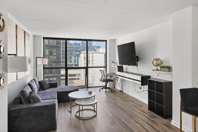 Foto del edificio - 1280 W Peachtree St NW