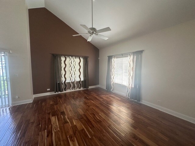 Foto del edificio - 145 Enclave Cir