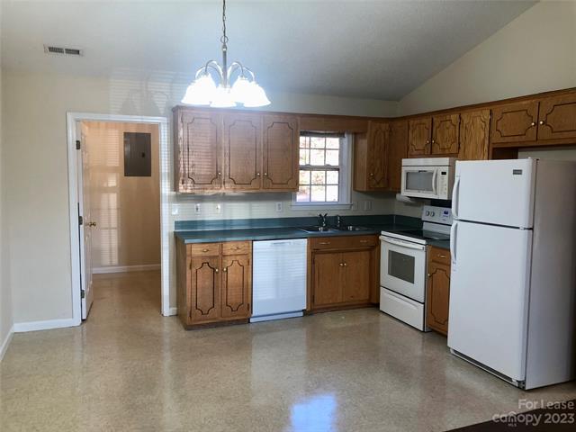 Building Photo - 516 Cedar Spring Dr