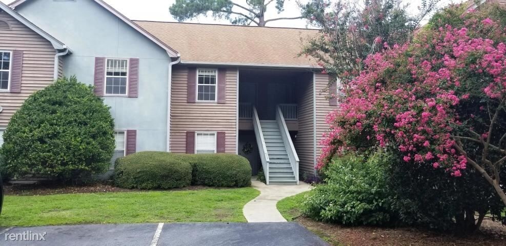 Primary Photo - 2 br, 1 bath Townhome - 7951 Cricket Ct Apt A