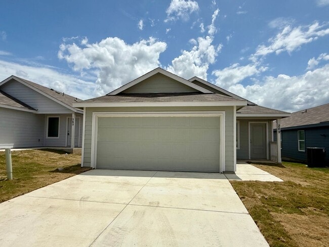 Foto del edificio - Brand NEW 4-bedroom, 2-bathroom home for l...