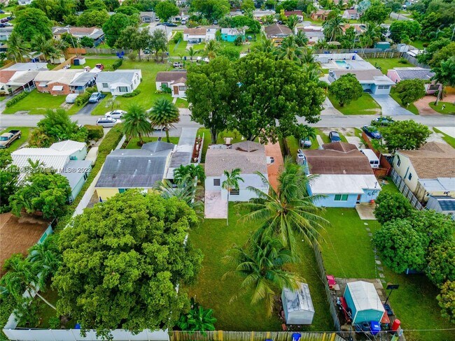 Foto del edificio - 2531 Sherman St