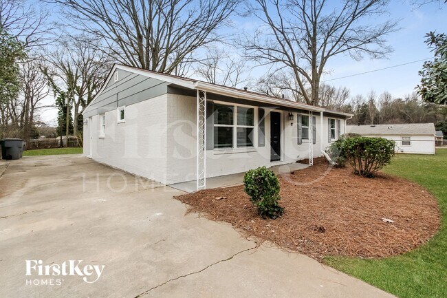 Foto del edificio - 3610 Bardot Dr