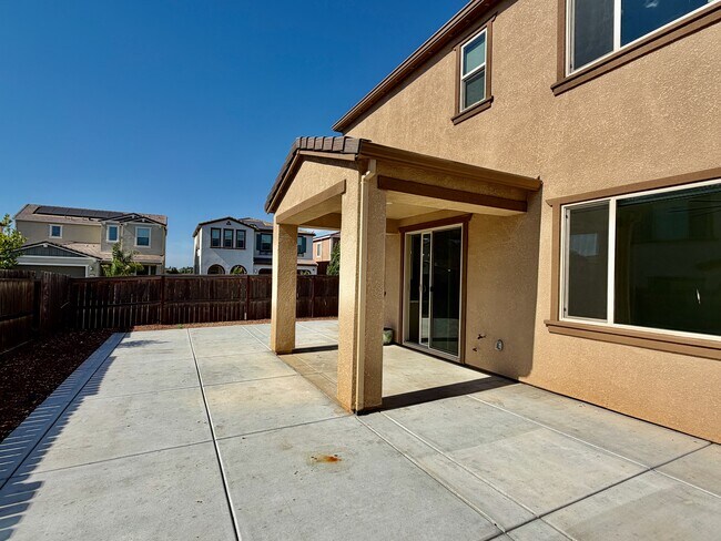 Building Photo - 10488 Cello Way