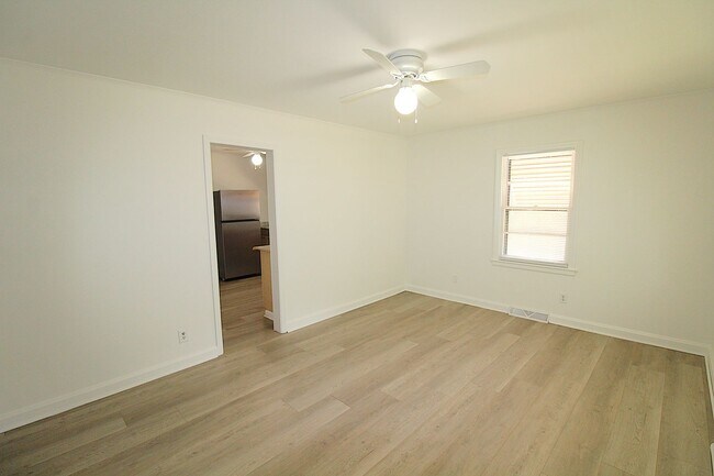 Foto del edificio - Cozy Remodeled Bungalow
