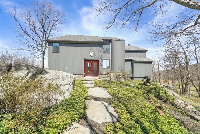 Building Photo - 94 Mine Hill Rd
