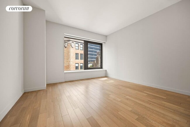 Building Photo - 75 Wall St