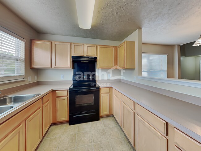 Foto del edificio - 2104 Erin Ln