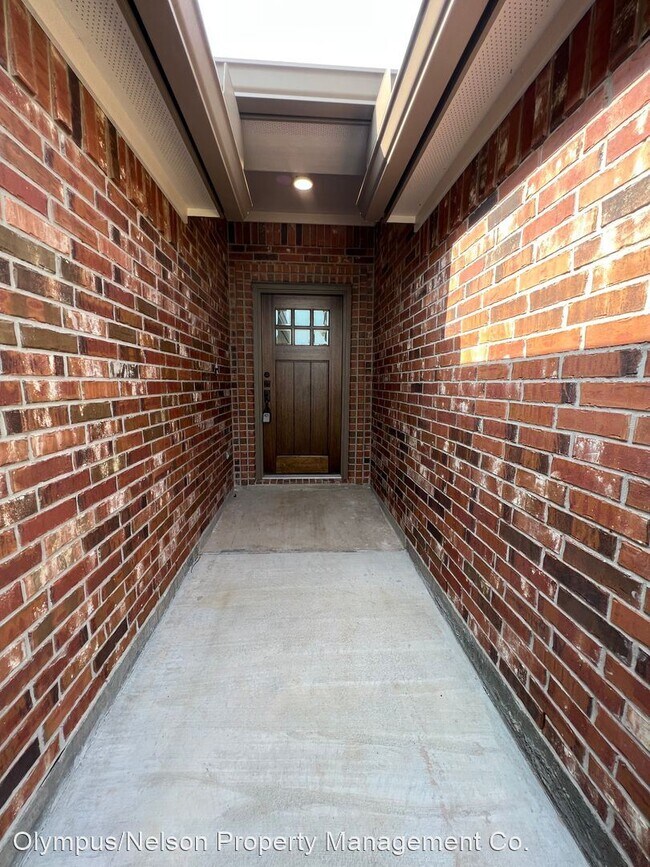 Building Photo - 3 br, 2 bath House - 220 Shannon St.