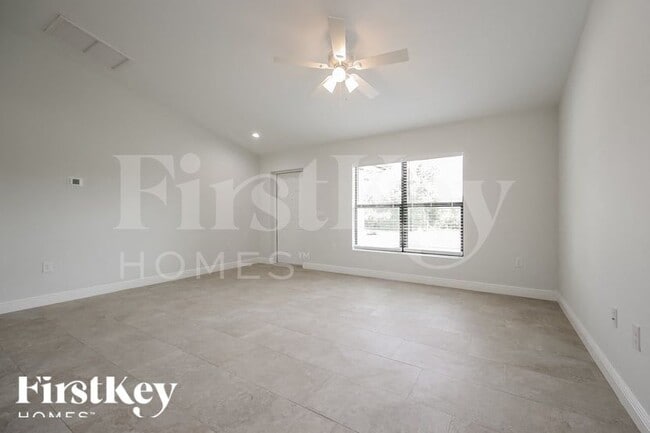 Building Photo - 2506 63rd St W