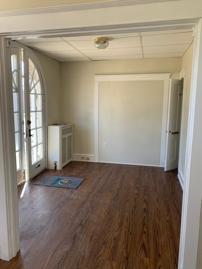 Foto del edificio - 2923 Garrett Rd