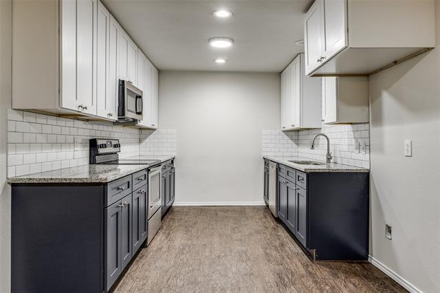 Foto del edificio - 3174 Royal Ln