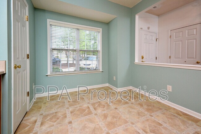 Foto del edificio - 31 Edgebrook Cir