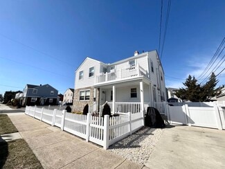 Building Photo - 301 N Harding Ave