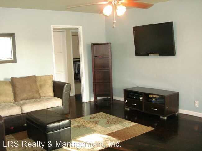 Foto del edificio - 2 br, 1 bath House - 9722 Arleta Ave.