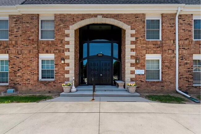 Foto del edificio - 2101 Chateau Ct