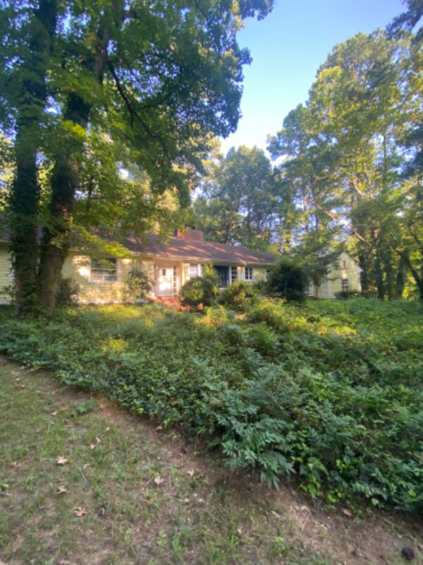 Primary Photo - 917 Greenwood Rd