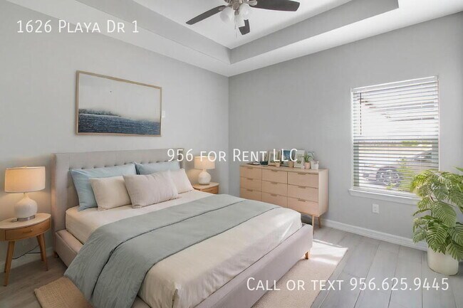 Foto del edificio - 1626 Playa Dr
