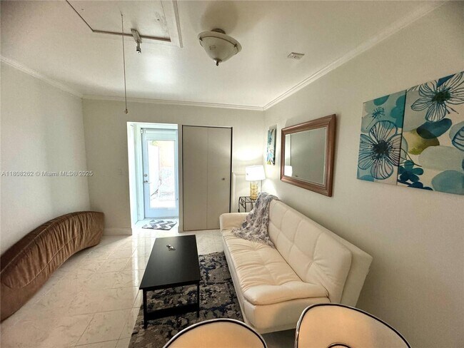 Foto del edificio - 9912 SW 154th Ct