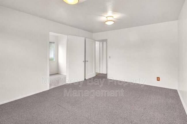 Building Photo - 624 Fountain Ave