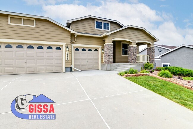 Foto del edificio - Beautiful ranch style home available to mo...