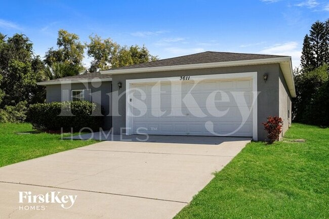 Building Photo - 3611 SW San Benito St