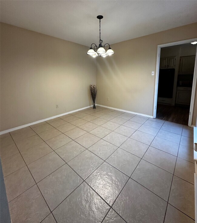 Foto del edificio - 22227 Deville Dr